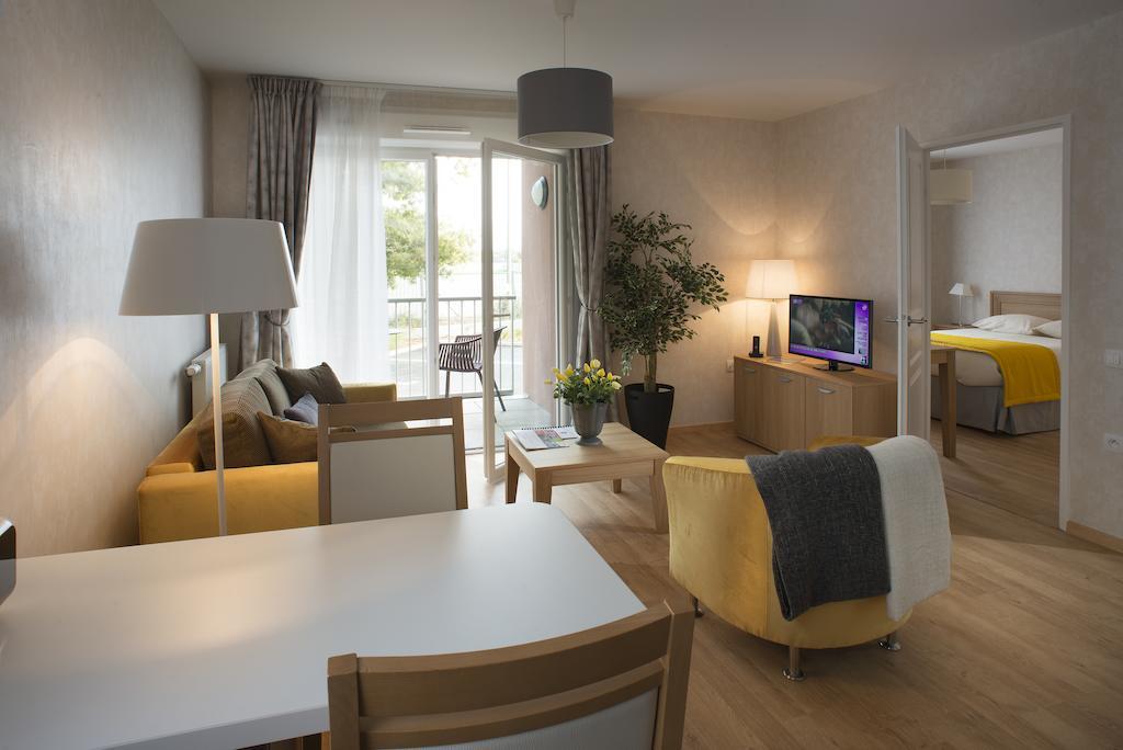 Aparthotel Domitys Le Parc Balsan à Châteauroux Chambre photo