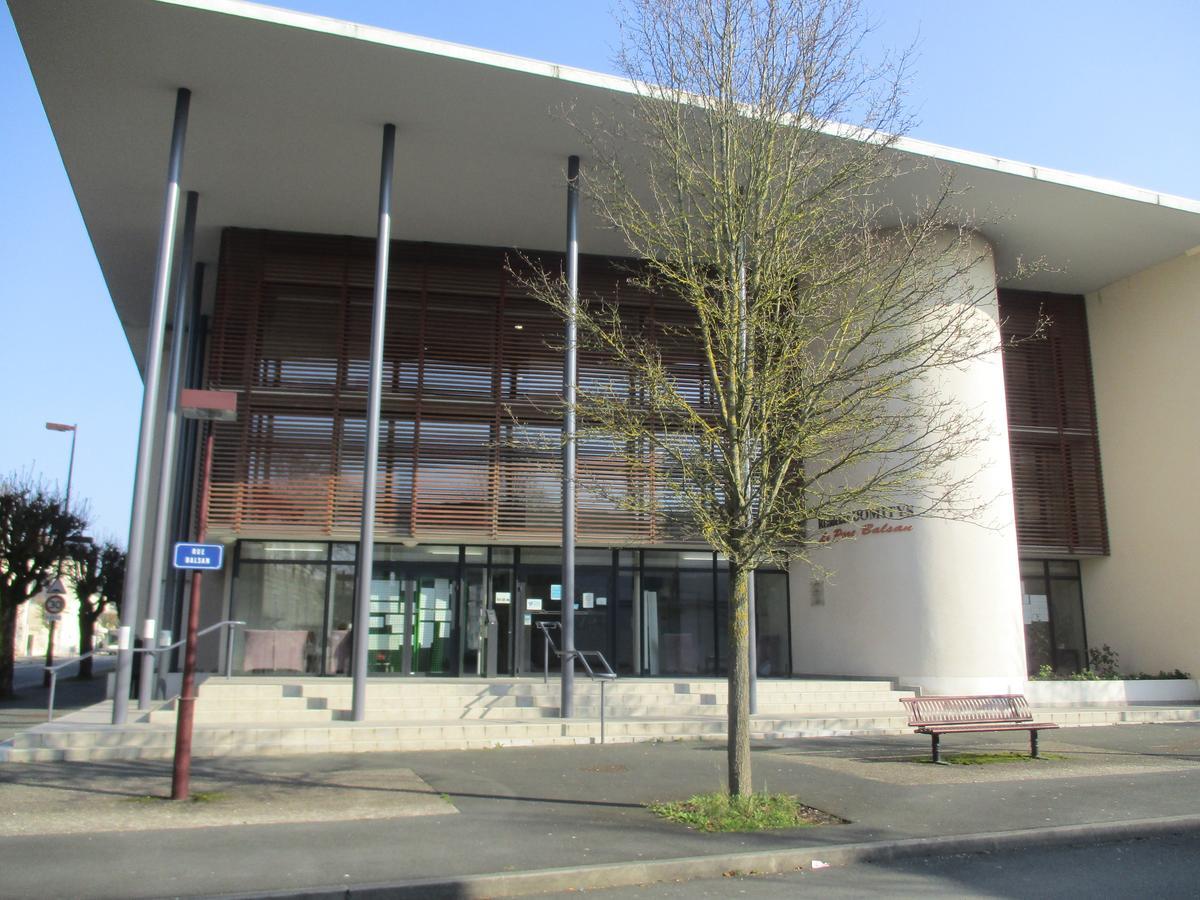 Aparthotel Domitys Le Parc Balsan à Châteauroux Extérieur photo